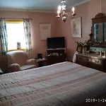 Casa Amarela ホームステイ エスモリス